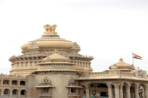 nellore to bangalore cabs